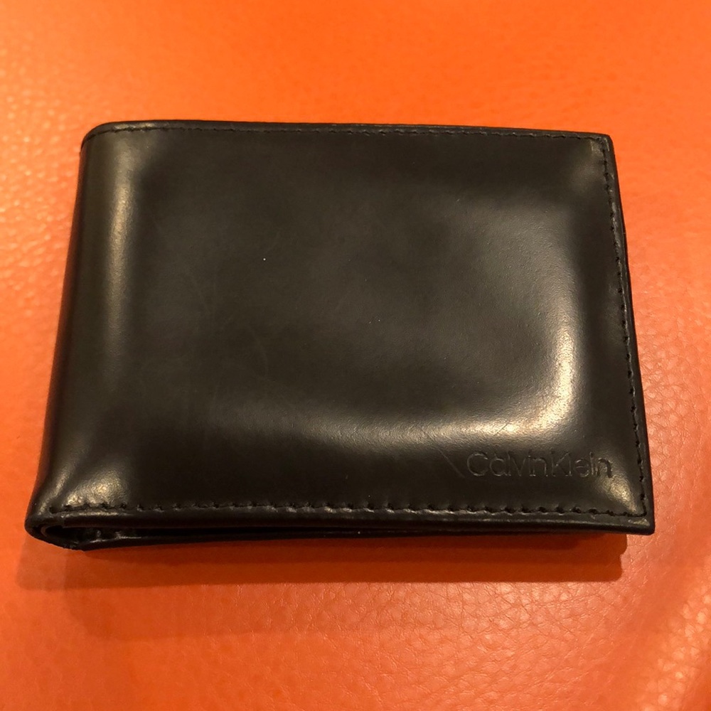 Calvin Klein black leather trifold wallet